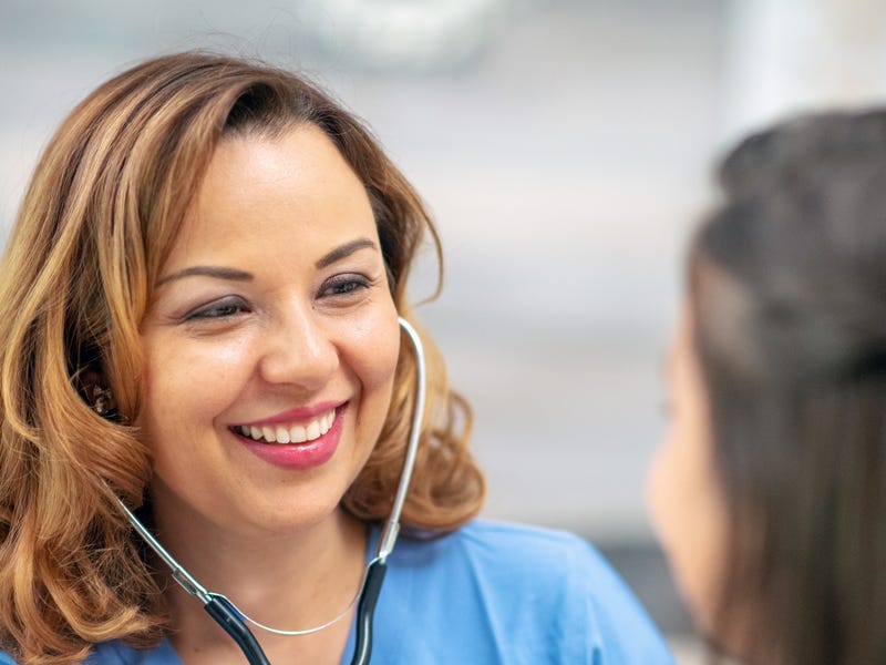 Paciente vai ao médico em inglês