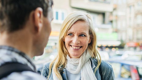 Mulher fala sueco e aprende inglês profissional com o Berlitz