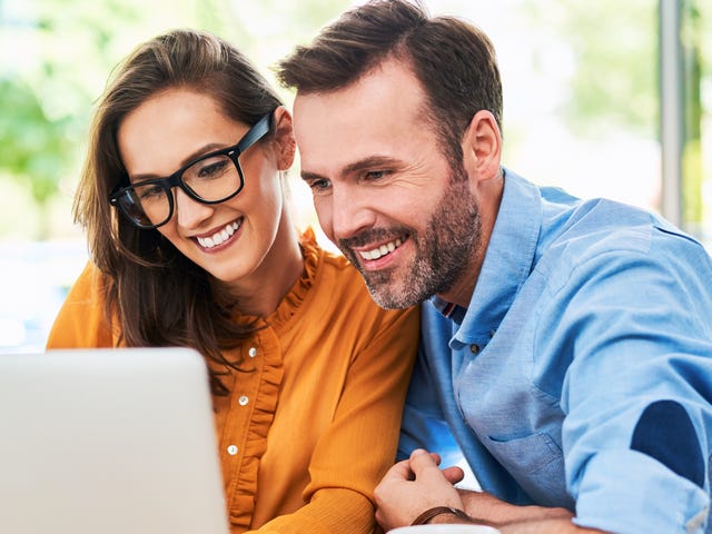 Casal faz curso de férias de inglês do Berlitz juntos