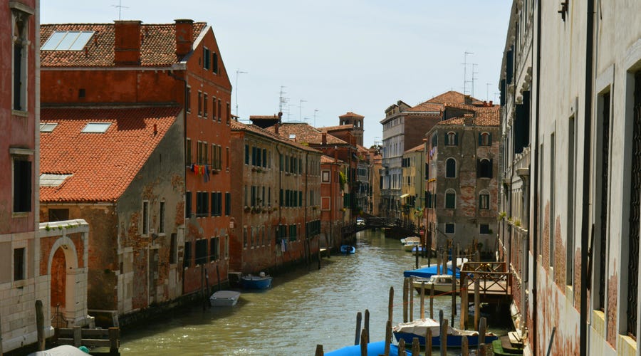 Aprenda os pronomes em italiano neste artigo.