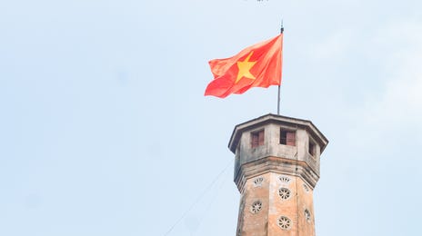 bandeira vietnamita