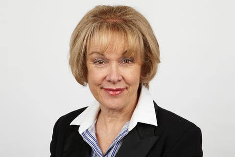 Lifetime Achievement Award for Prof Lesley Campbell AM
