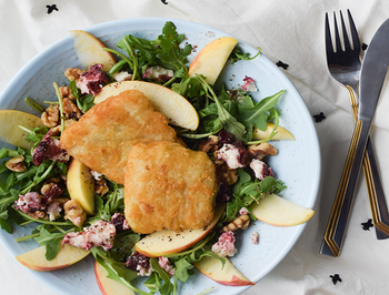 English Style Fillet Apple And Walnut Salad
