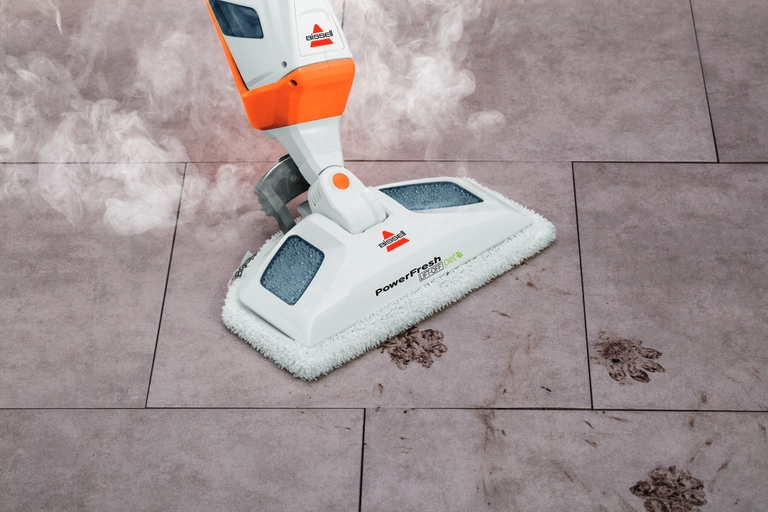 Eucalyptus Mint Demineralized Water for Steam Mops (32 oz)