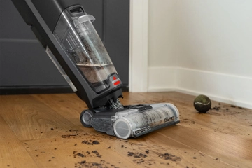 Using CrossWave OmniFind to vacuum and mop mud from entryway on hard floors