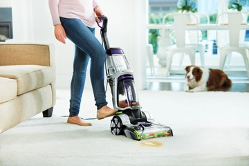 Using ProHeat Revolution Pet Pro Carpet Cleaner to deep clean pet stain on carpet.