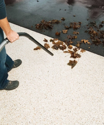 Using Blower Function on Garage Pro Wet Dry Vac to blow leaves out of garage