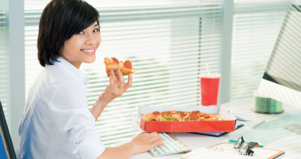 Dân văn phòng và văn hóa thức ăn nhanh “fast food”