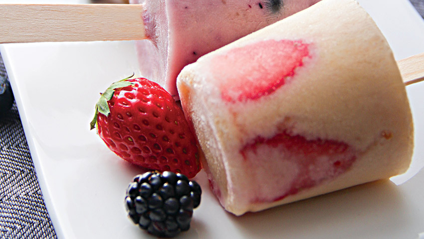 nutrilite-protein-recipes-fruit-yogurt-popsicle-sticks-excerpt.jpg