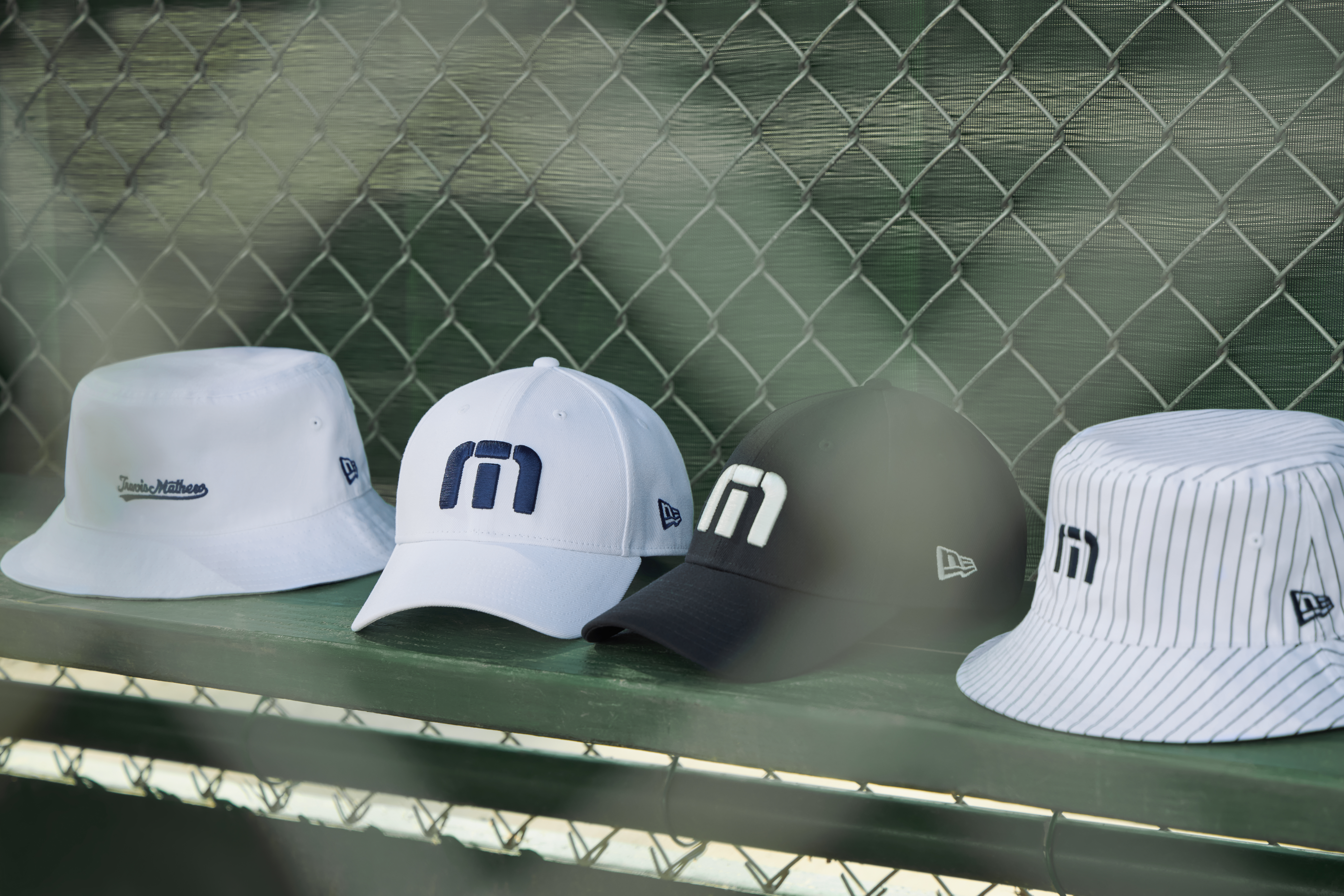 【美品】トラヴィスマシュー NEW VINTAGE GOLF ホワイト×グリーン TravisMathew | New Vintage Golf Collection 製品を通して「ゴルフの