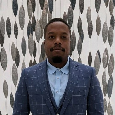 Headshot of Darryl Baker