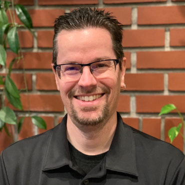 Headshot of Dr. Bob Hausmann