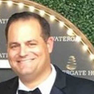 Headshot of Matt Isnor