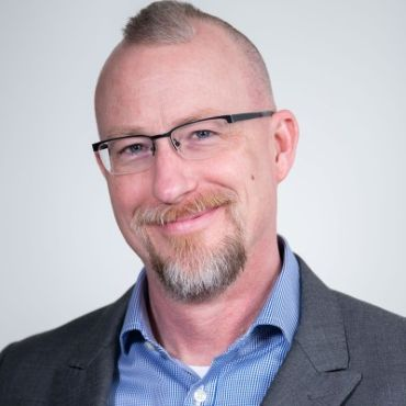 Headshot of Jay Lillie