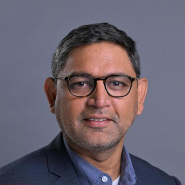 Headshot of Srinivas Avasarala