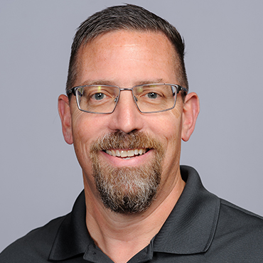 Headshot of Chris Pizor