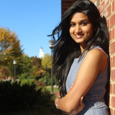 Headshot of Yaamini Mohan