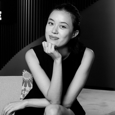 Headshot of Lina Lau