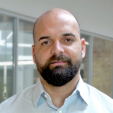 Headshot of Gerardo Santos