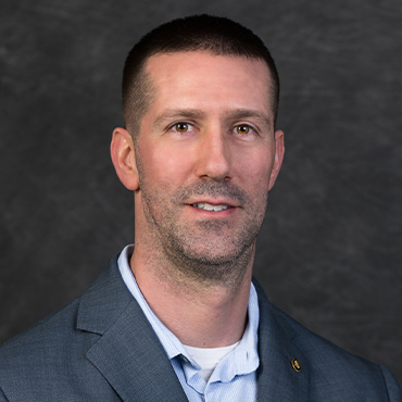 Headshot of Gordon Moreau