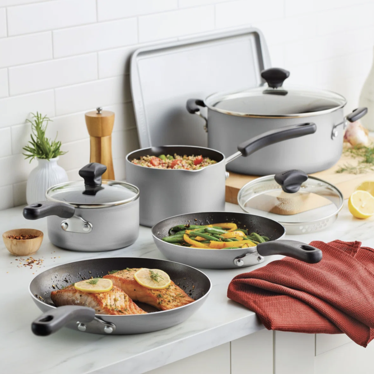 15pc Cookware Set in 4 Colors $55 at Brad's Deals