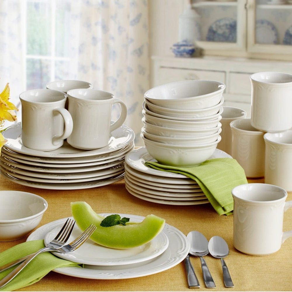 25-50% Off Pfaltzgraff Dinnerware at Brad's Deals