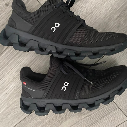 Black On Cloud shoes