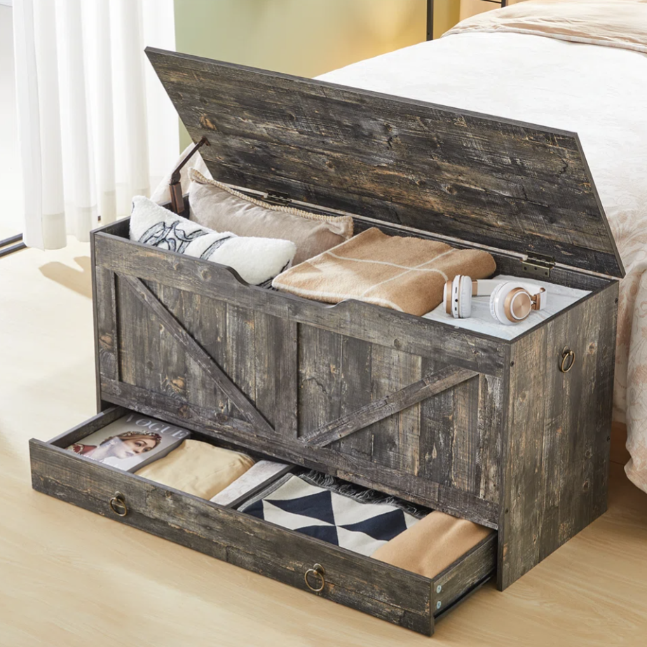 Storage Trunk $62 at Brad's Deals
