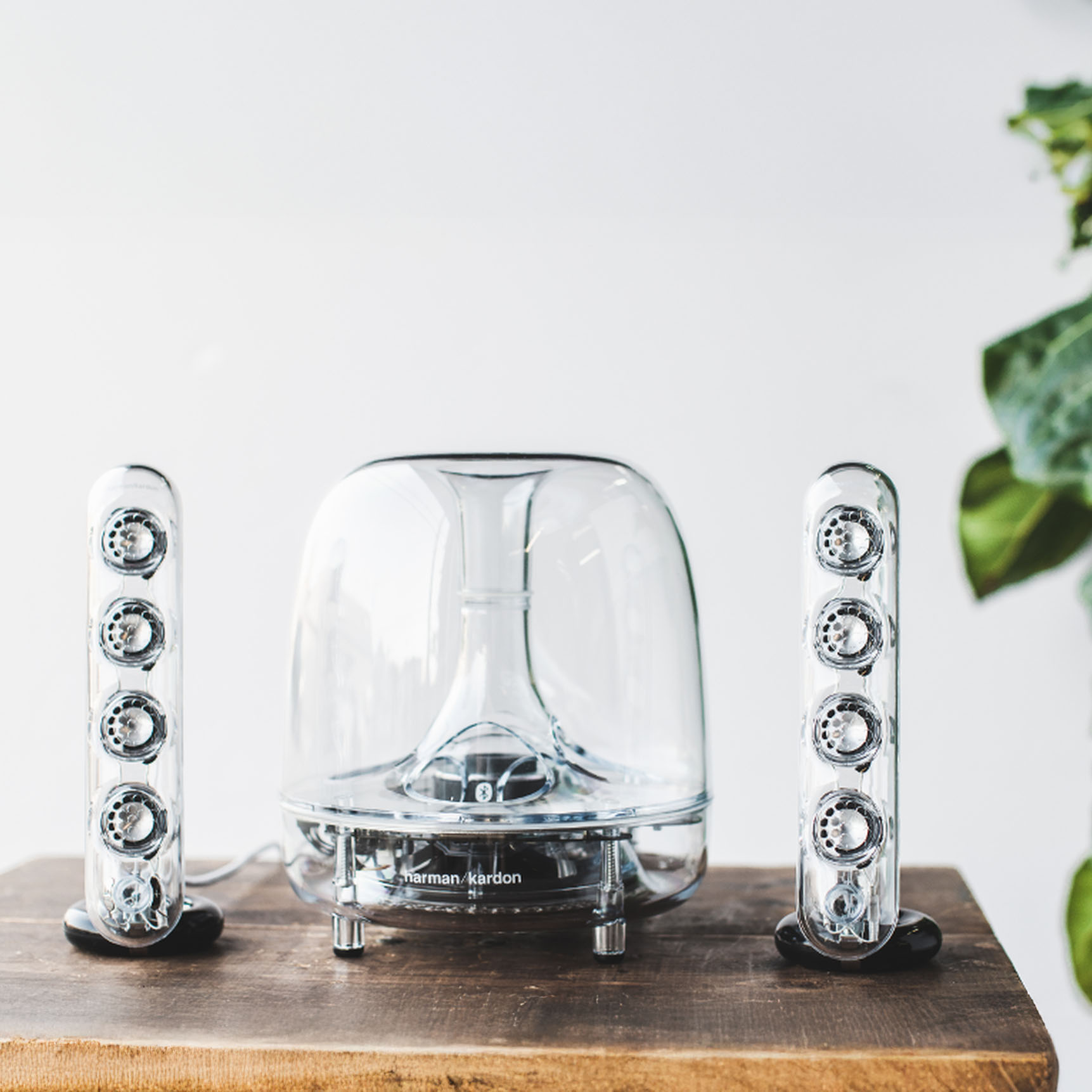 【外箱あり】Harman Kardon SOUNDSTICKS Wireless Amazon.com: Harman Kardon HK SoundSticks 4-2.1 Bluetooth Speaker