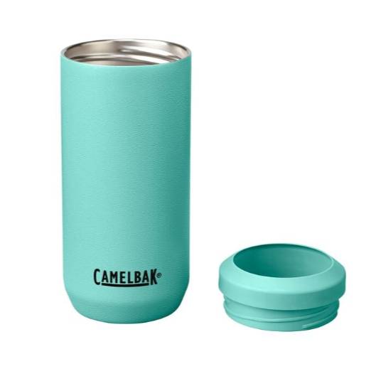A teal CamelBak Horizon Can Cooler Mug with a stainless steel interior, designed for keeping beverages at the desired temperature. It includes a matching lid placed beside it.