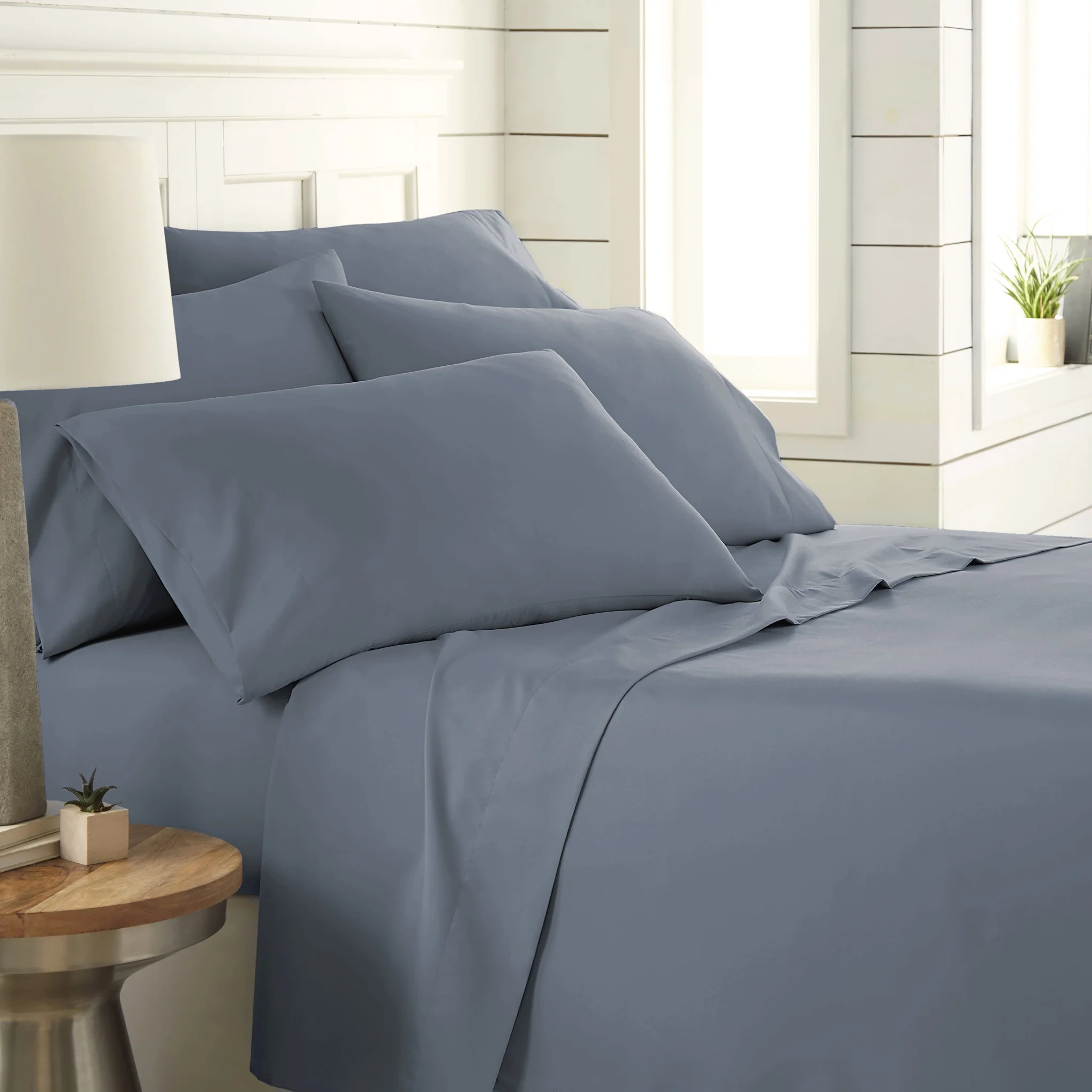 Extra Deep-Pocket Sheet Sets from $22 at Brad's Deals