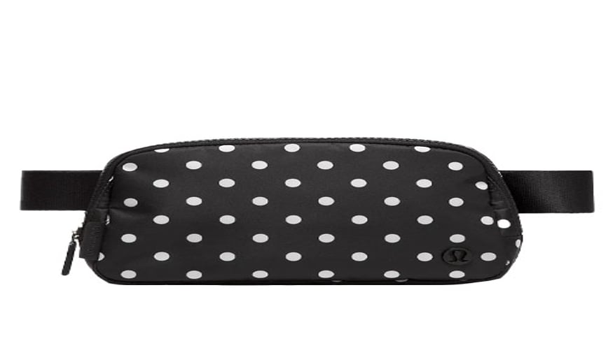lululemon black mini belt bag Everywhere Bag, (LU9B78S) : Sports & Outdoors Make the little things easy to find lululemon SLNSH Top handle mini