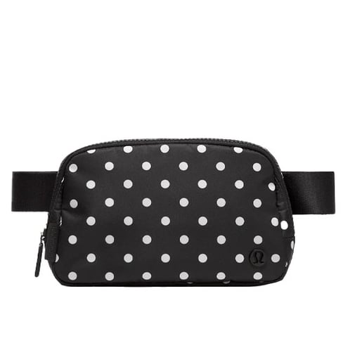 lululemon black mini belt bag All Night Festival Crossbody Micro 2L This nano version of our Everywhere Bag fits earbuds lululemon Everywhere Belt Bag Just