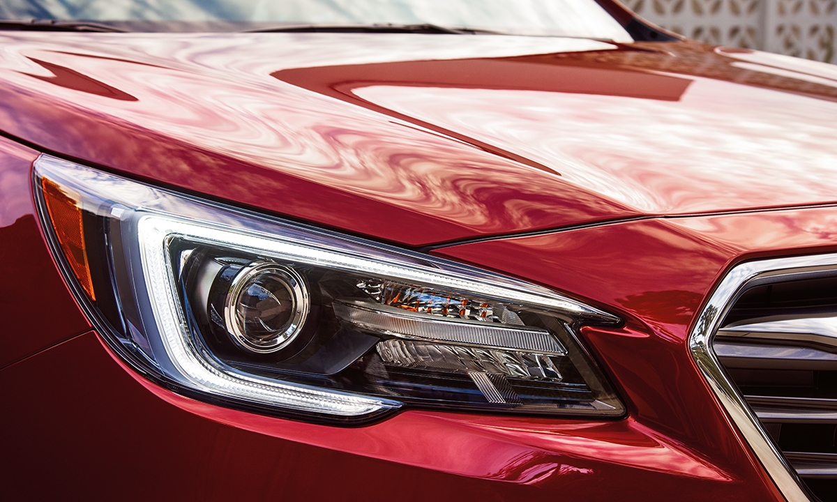 Subaru vehicles feature optional Steering Responsive Headlights that physically pivot left to right as you change the direction of your steering wheel.