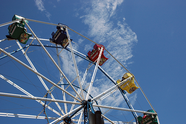 feris wheel at Bay Beach Amusement Park