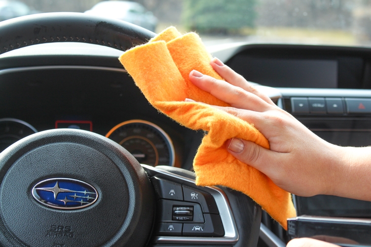 Cleaning steering wheel of 2019 3-row Subaru Ascent