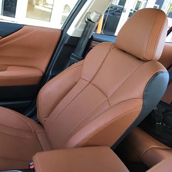 Subaru Legacy Touring XT leather seats
