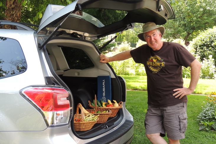 delivering produce with subaru forester