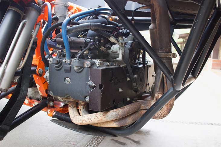 EJ25 Subaru boxer engine on a Wide Open Baja buggy
