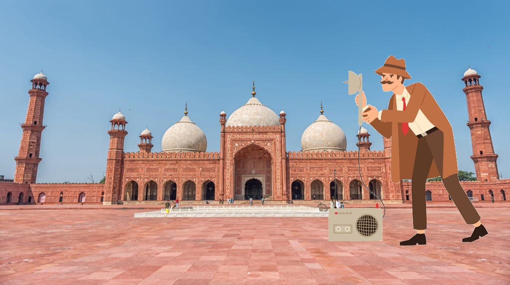 spy stands in front of badshahi-mosque-lahore-pakistan spy stands in front of badshahi-mosque-lahore-pakistan
