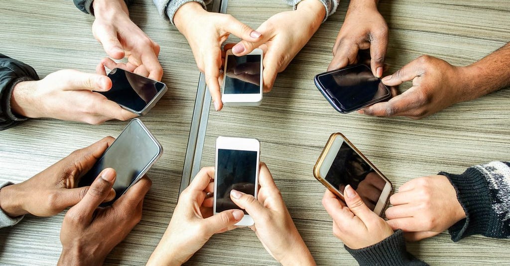 shutterstock_553608886-compressor shutterstock_553608886-compressor