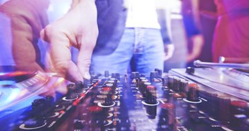 Featured - Research 21035 - 1764356406738