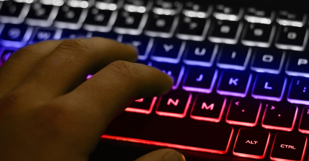 shutterstock_1226321371-compressor