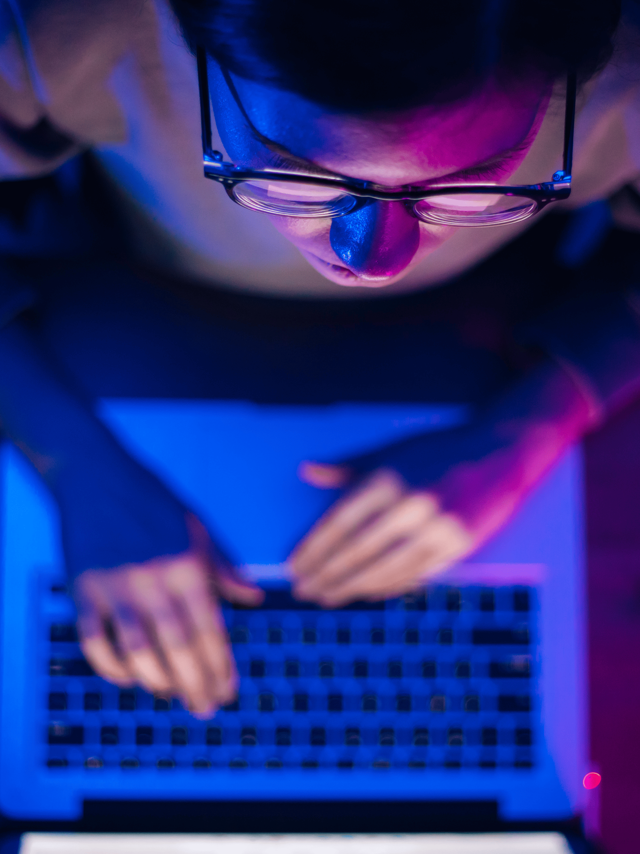 Home - Floating Images with Parallax - Image 3