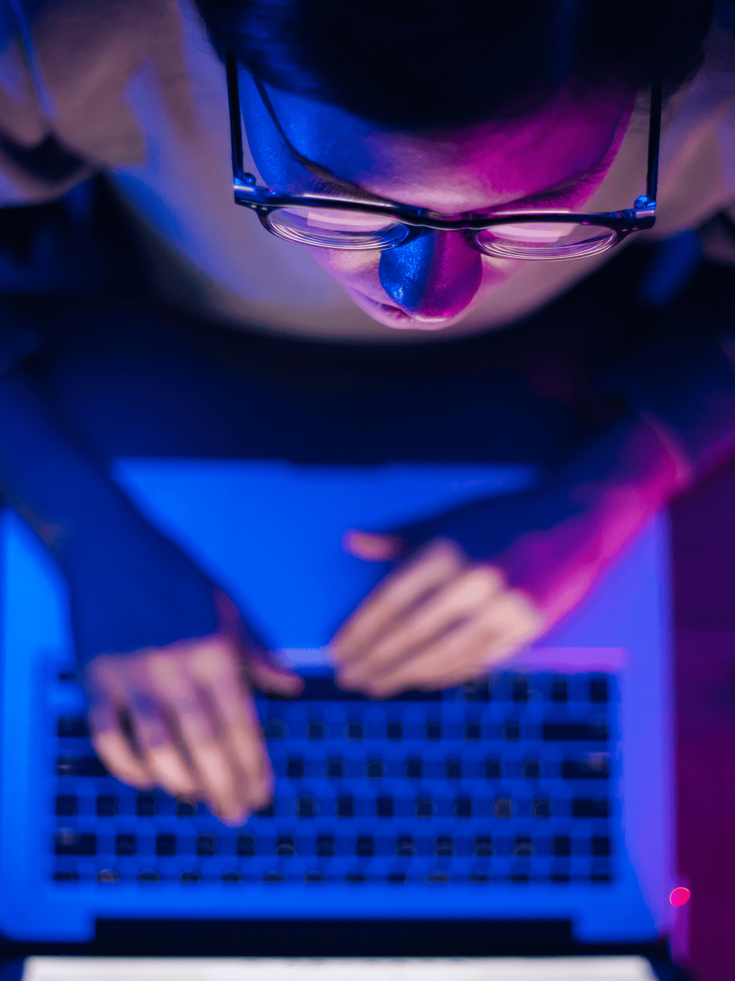 Home - Floating Images with Parallax - Image 3