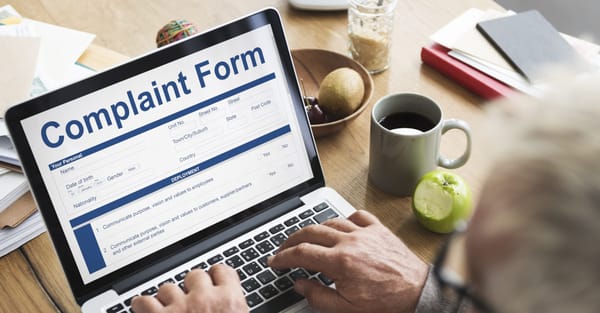 “Customer complaint” email scam preys on your fear of getting into trouble at work “Customer complaint” email scam preys on your fear of getting into trouble at work