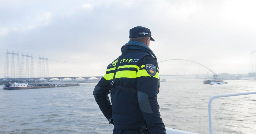 When cops hack back: Dutch police fleece DEADBOLT criminals (legally!) When cops hack back: Dutch police fleece DEADBOLT criminals (legally!)