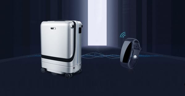The self-driving smart suitcase… that the person behind you can hijack! The self-driving smart suitcase… that the person behind you can hijack!