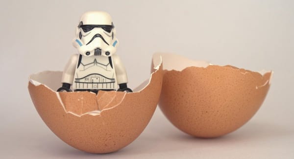 stormtrooper_lego_egg_hatch_hatched_begin_beginning_birth-629593 stormtrooper_lego_egg_hatch_hatched_begin_beginning_birth-629593