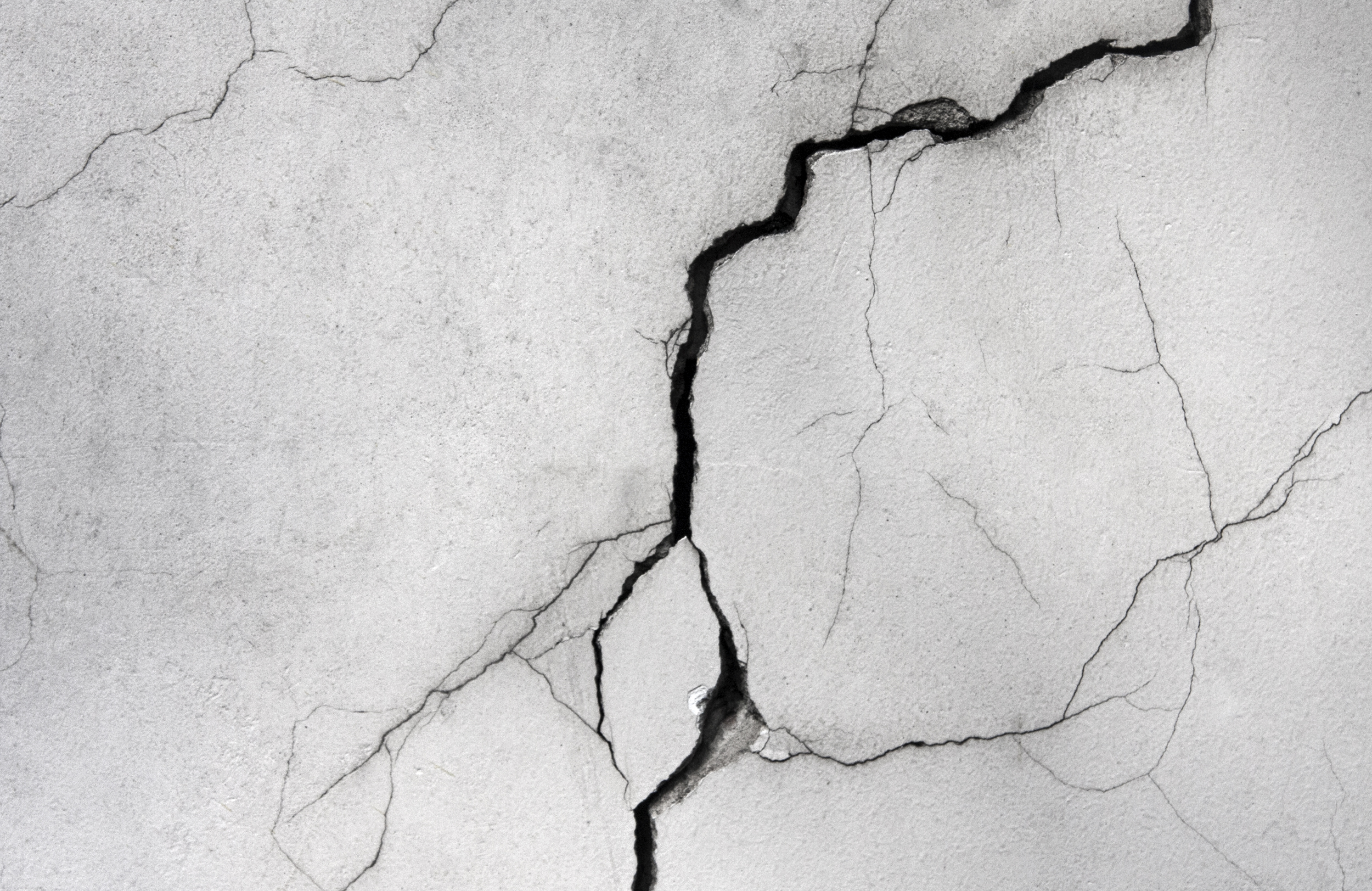 Wall,With,A,Crack